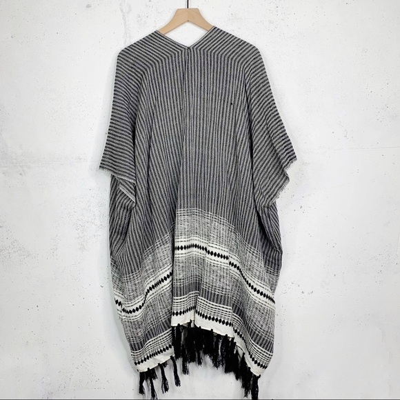 Loft Fringe Kimono Shawl Open Front Cardigan Sweater One Size - Picture 12 of 14